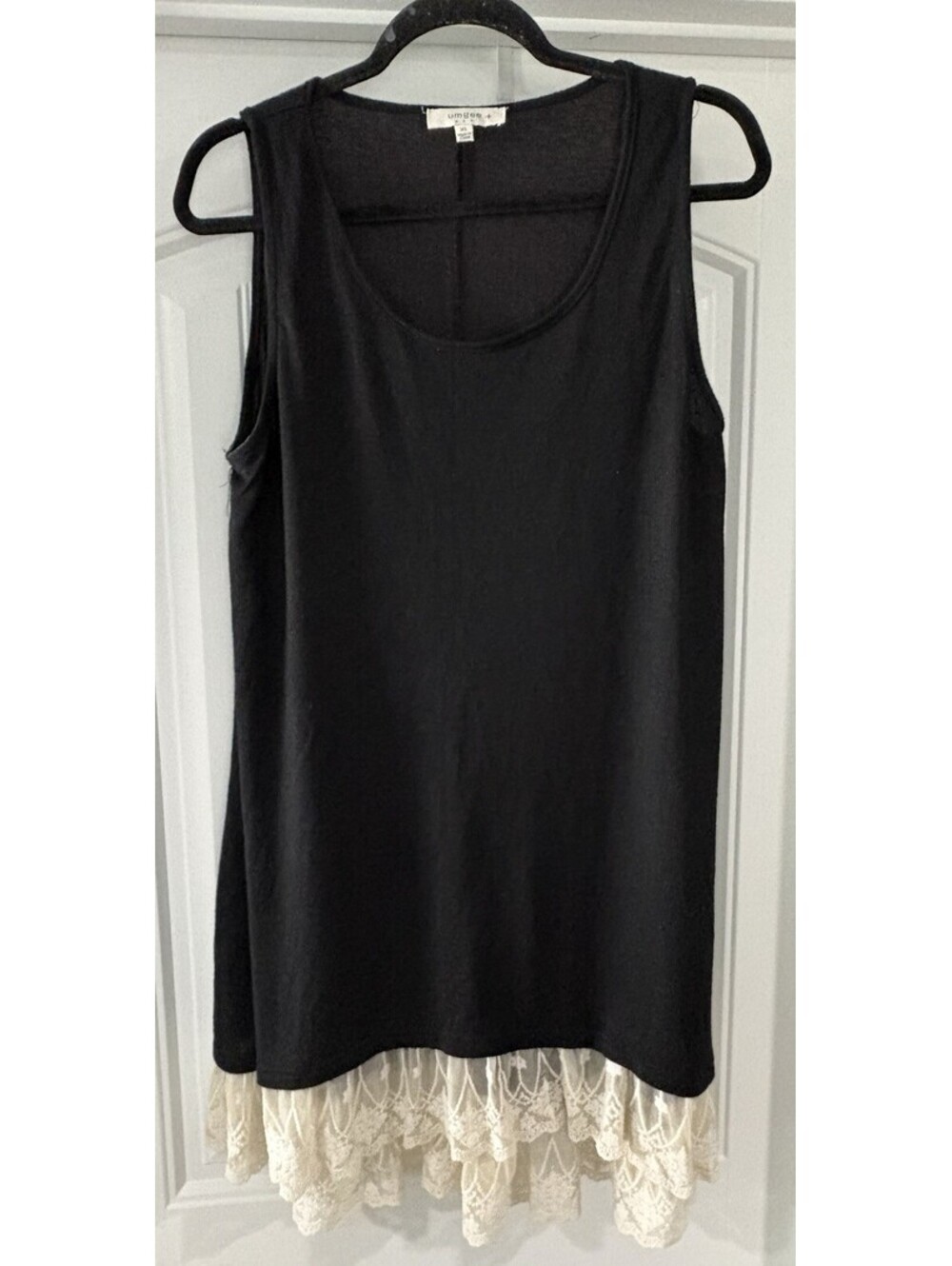 Umgee Layered Tank Dress Women's XL Black with Cream Floral Lace Trim